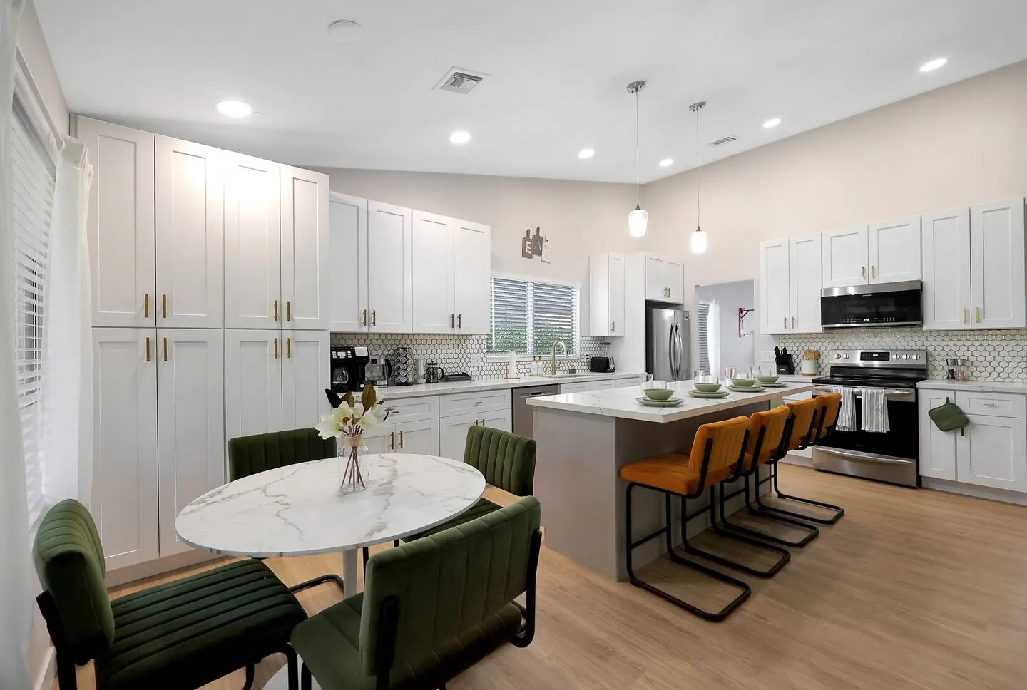 Home in Phoenix, Arizona short-term rental designed by Form + Function + Design, view 5