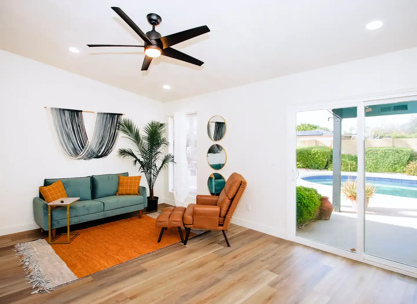Home in Scottsdale, Arizona short-term rental designed by Form + Function + Design, view 3